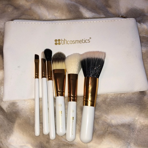 NEW Makeup brushes set - great for travel! - Picture 1 of 1